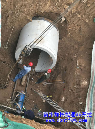 �^(gu��)·픹�ʩ��